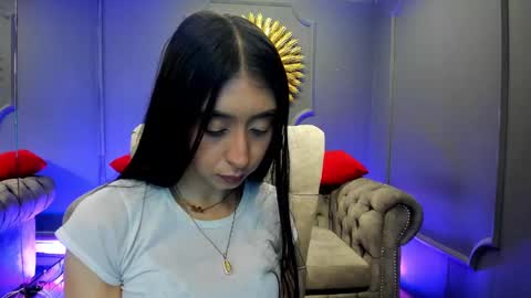Snapshot of miilu__1 chatting on 01.22.25 miilu  online show from 01.22.25