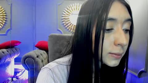Snapshot of miilu__1 chatting on 01.26.25 miilu  online show from 01.26.25