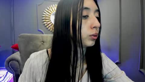 Snapshot of miilu__1 chatting on 01.29.25 miilu  online show from 01.29.25