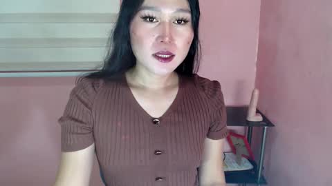 Hi im Avah online show from 02.07.25