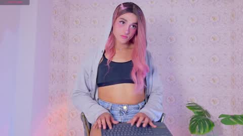 mika_velvet online show from 04.09.26