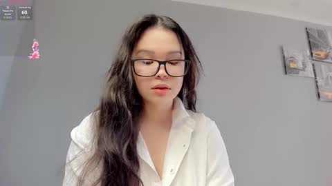 mikasssu online show from 10.11.25