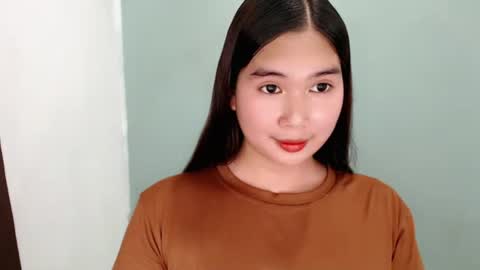 Snapshot of mikayla_slut chatting on 09.14.25 Kyla online show from 09.14.25