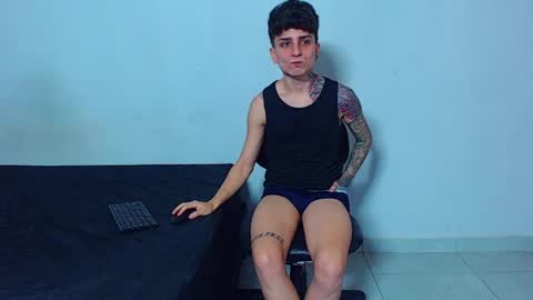 Mike IMDEPENDIENT MODEL online show from 04.05.26