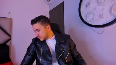 Mike  online show from 07.04.26
