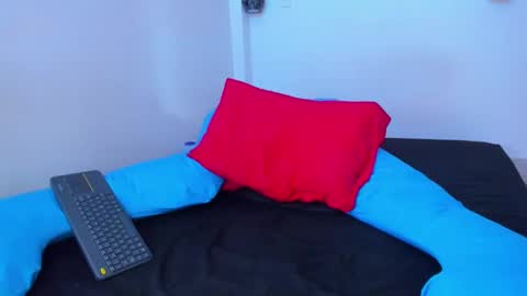 Mike  online show from 02.10.25