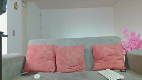 Snapshot of mike_fetish_ chatting on 02.19.26 Im Mike online show from 02.19.26