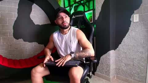 Mike Blare online show from 01.08.25