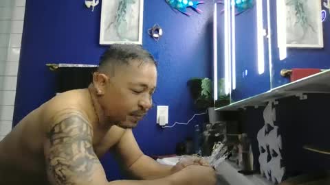 Snapshot of mikehtxxx1219 chatting on 01.21.25 mikehtxxx1219 online show from 01.21.25