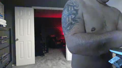 Snapshot of mikehtxxx1219 chatting on 01.28.25 mikehtxxx1219 online show from 01.28.25