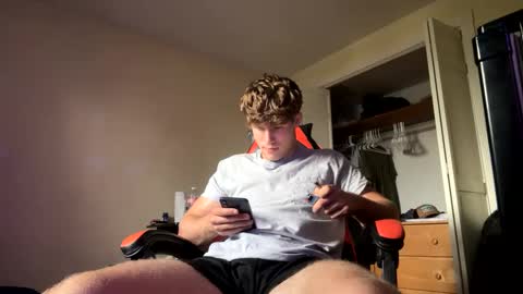 Snapshot of mikeiron126150 chatting on 10.01.25 mikeiron126150 online show from 10.01.25