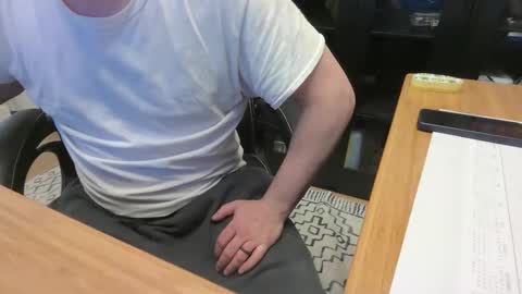 Snapshot of mikeroch8888 chatting on 02.03.26 onlyfans mikeroch8888 online show from 02.03.26