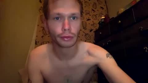 Snapshot of mikeswanston chatting on 10.06.25 Mike Swanston online show from 10.06.25