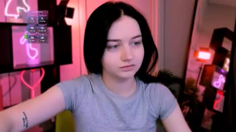 miki_ti online show from 11.27.25