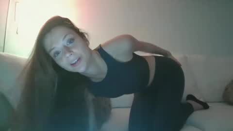 Maaike online show from 01.20.25