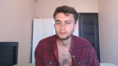 Snapshot of mikw63 chatting on 04.30.26 Sin online show from 04.30.26