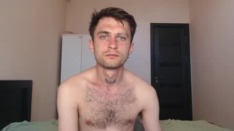 Snapshot of mikw63 chatting on 06.06.26 Sin online show from 06.06.26