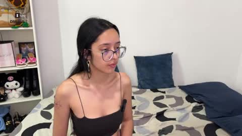 Mila and albert online show from 03.28.26