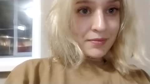 Mila 420 online show from 09.24.25