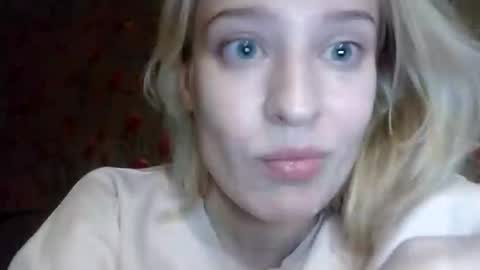 Mila 420 online show from 11.06.25