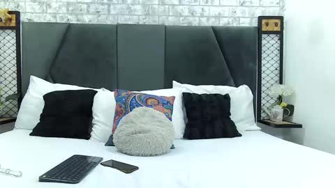 Snapshot of mila_adamss chatting on 03.05.25 mila_adamss online show from 03.05.25