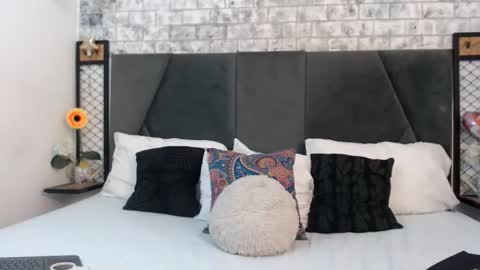 Snapshot of mila_adamss chatting on 11.01.25 mila_adamss online show from 11.01.25