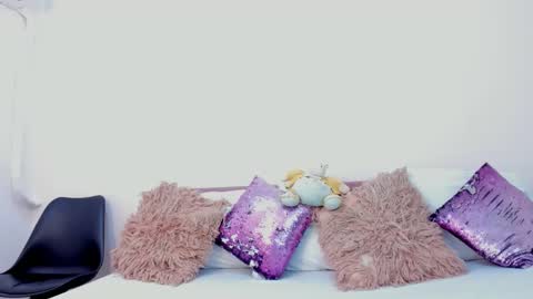 mila_adamss online show from 03.04.26