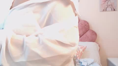 Snapshot of mila_adamss chatting on 05.31.26 mila_adamss online show from 05.31.26