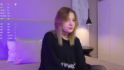 mila_blum online show from 05.04.26