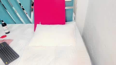 Camila online show from 01.14.25