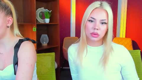 mila_glow online show from 03.16.26