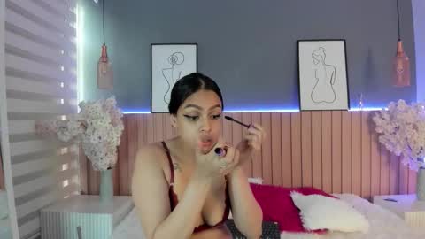 Snapshot of mila_hank chatting on 02.14.26 mila_hank online show from 02.14.26