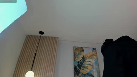 mila_hank online show from 03.27.26