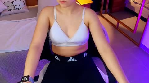 Milena  online show from 02.17.25