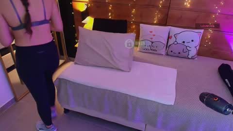 Milena  online show from 09.10.25