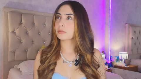 Snapshot of mila_smirnovavk chatting on 02.03.26 MILA online show from 02.03.26