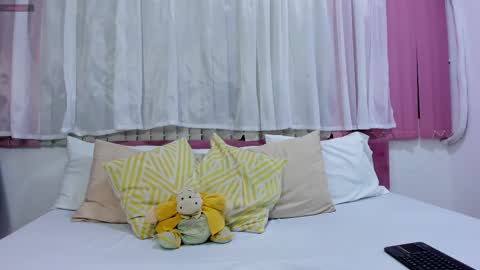 Snapshot of milaaadams chatting on 01.16.26 mila online show from 01.16.26