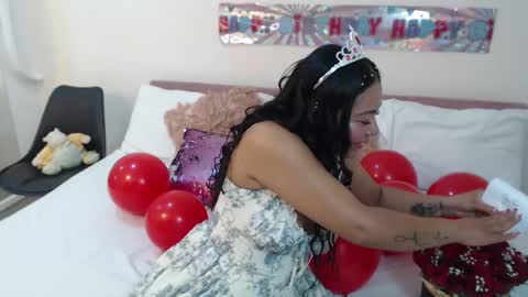 Snapshot of milaaadams chatting on 03.14.26 mila online show from 03.14.26