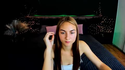 Milla online show from 09.19.25