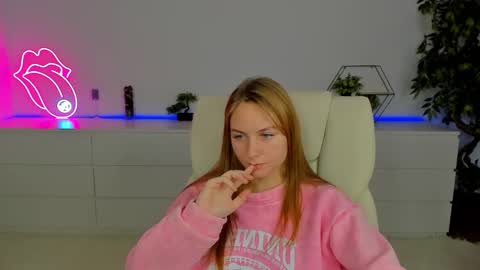 Milla online show from 11.21.25