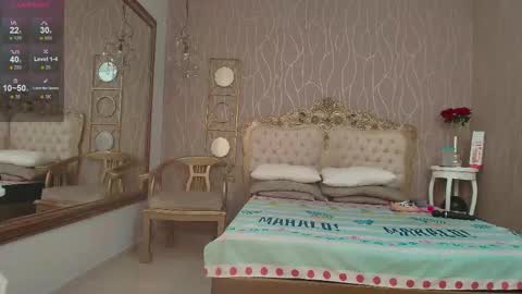 miladiosa online show from 10.14.25