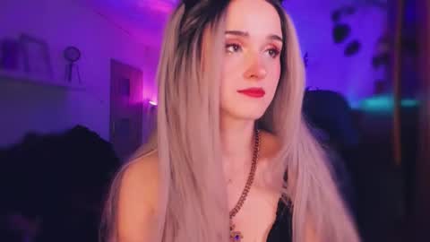 MiladyJolie online show from 11.01.25