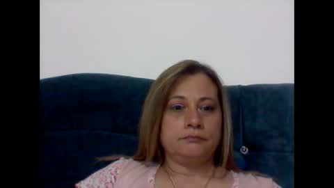 Snapshot of milagros_latin chatting on 03.10.26 milagros_latin online show from 03.10.26
