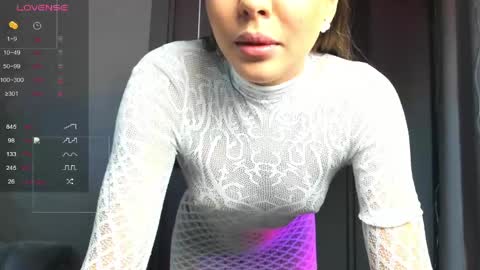 Snapshot of milalewi chatting on 06.01.26 MilaLewi online show from 06.01.26