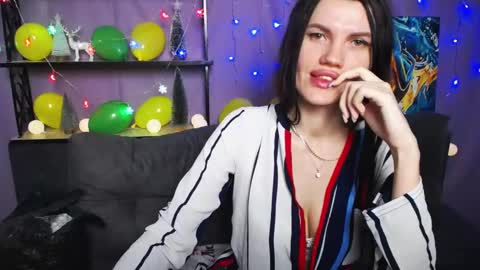 Milaloona online show from 01.13.25