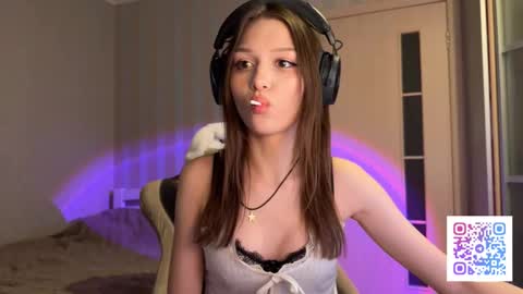 milamiuu online show from 03.01.26