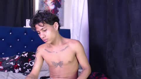 Milan Anxel online show from 12.23.25