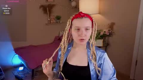 Milana online show from 12.04.25