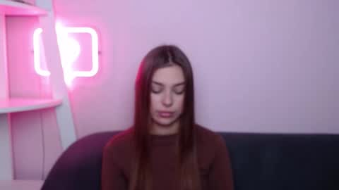 milanaangelas online show from 02.15.26