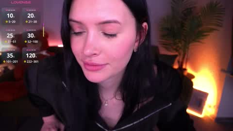 Milana online show from 12.19.25